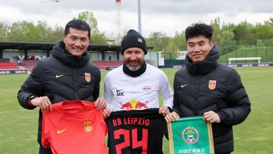 时隔2年半再出山！曝45岁郑智将执教西海岸 2位前国脚担任其助手