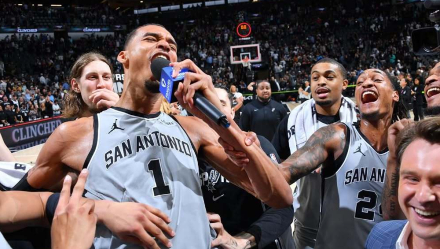 带队20胜1负，提前锁定季后赛，统治力真强！NBA新门面终于诞生了