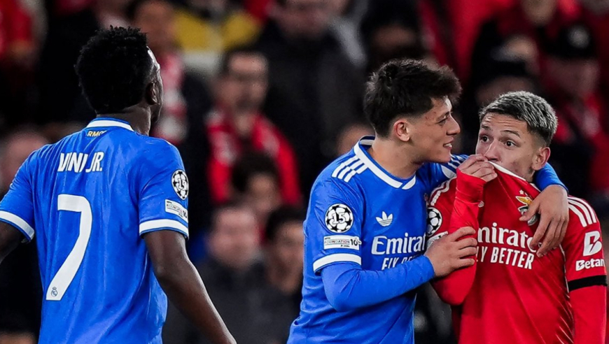 证据确凿！赫伊森转发辱华言论，皇马力挺维尼修斯，球迷要求驱逐离队别双标