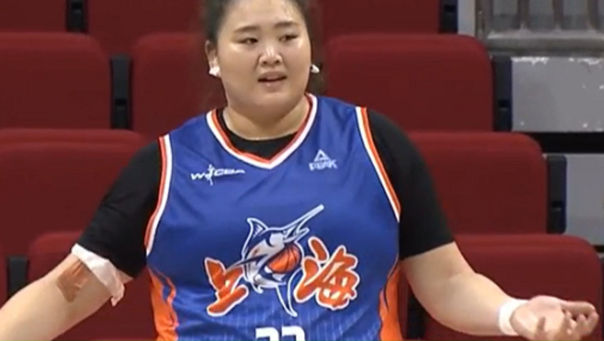 又搞笑又无奈！刘禹彤对北京5犯毕业，最后2次腹部太“突出”