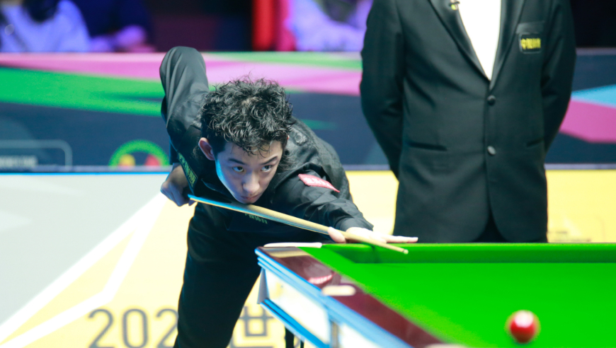 致胜时刻：吴宜泽逆天K球+极限薄粉掀翻全场 魔术师墨菲怀疑人生