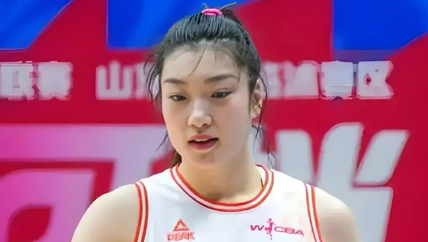 李梦放弃续约，自宣加盟新联赛，年薪过千万，爱人张隆成立新公司