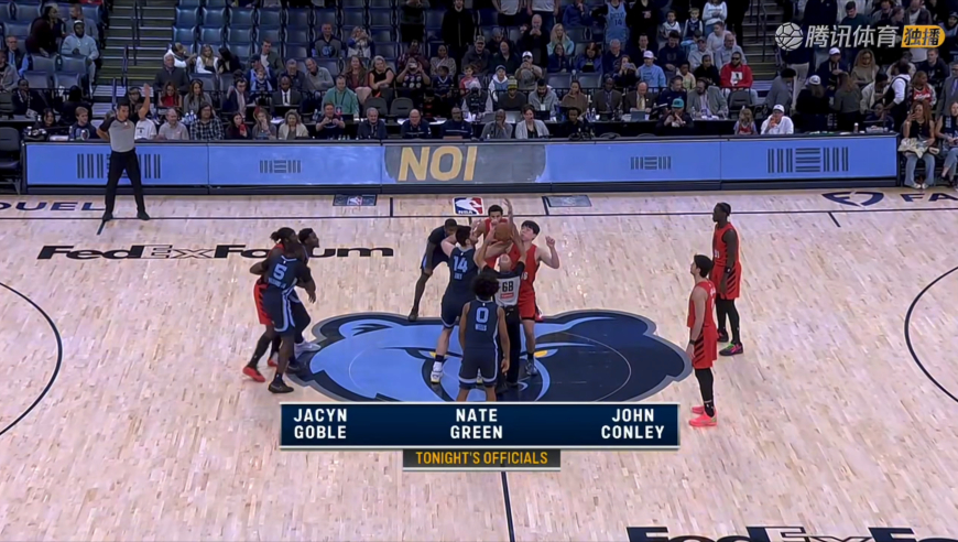 杨瀚森迎来生涯首次首发 内线被扎克伊迪压制开拓者被打3-10