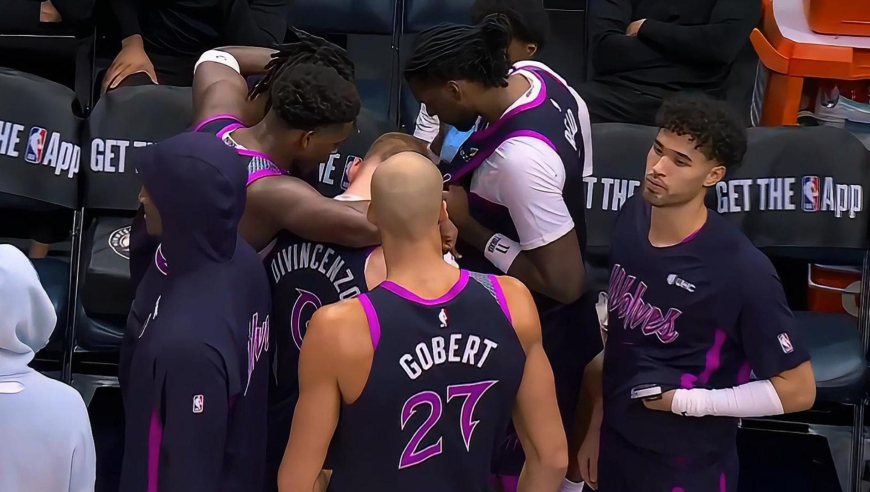 狼三疯来了！爱德华兹两次持球单打 森林狼打出8-0攻击波反超雷霆