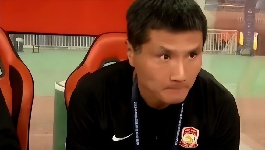 有胆识！邵佳一公布国足战术体系，重返高洪波路线，无惧外界争议