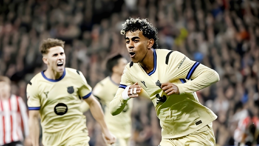 随着巴萨1-0险胜、皇马2-1，西甲最新积分榜出炉:巴萨排名第一！