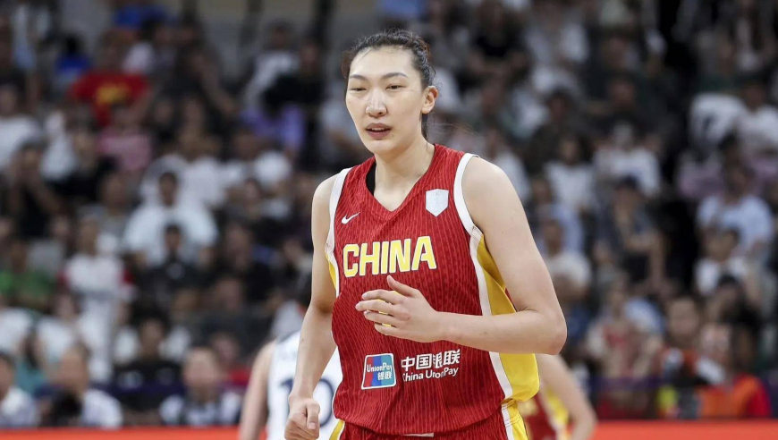 定海神针！韩旭vs巴西22+8集锦：高效13中8花式中投扛起球队