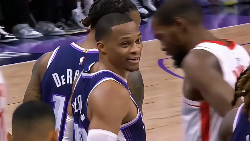 差距太大！威少两罚不中+被申京封盖 火箭杜兰特助飞阿门汤普森