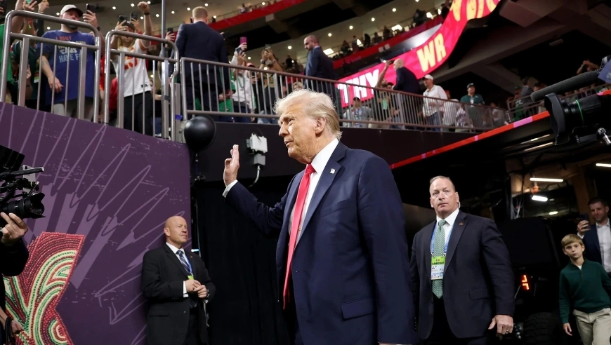 特朗普空降NFL抢镜，伊万卡全家亮相MLS，三个孩子担任梅西的球童