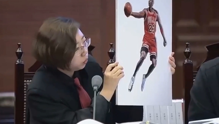 控告中国乔丹长达八年！乔丹本人是如何完成翻盘的？