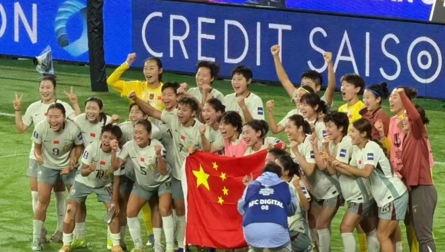 今球讲｜领先不会踢，跟裁判较劲，朝鲜面对中国女足的样子熟悉吗