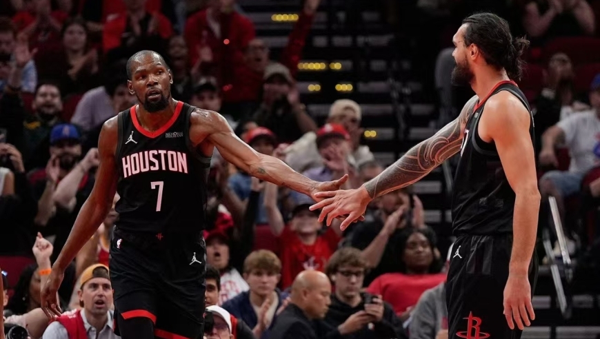 西部排名又乱了！马刺追上火箭，两队争第六，独行侠三连胜起飞