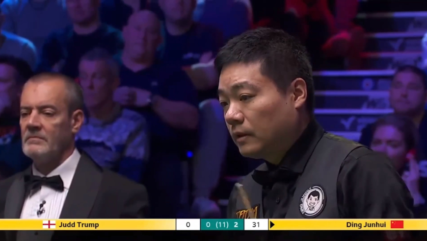 这杆红球太可惜！丁俊晖手架不适选择强攻失误，错失3-0领先好局
