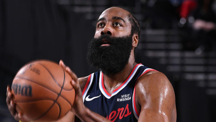 哈登总得分升历史第9！狂砍32分10助4断 末节连中三分彰显英雄本色