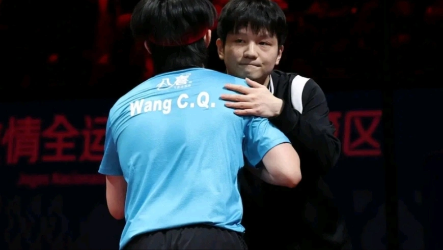 为何世界第一王楚钦两负樊振东？邓亚萍的点评一针见血：两人不在同一档次！