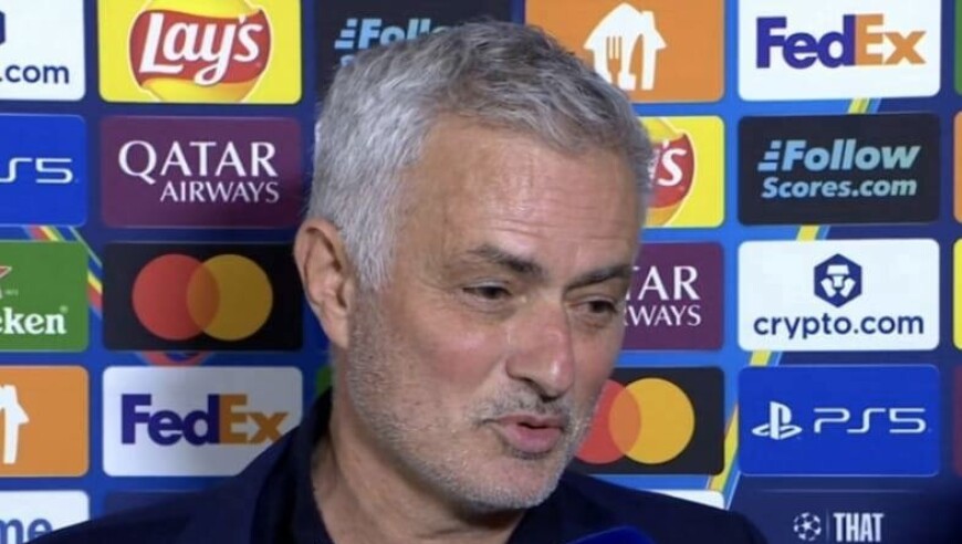 穆里尼奥：这是美妙的夜晚，我们掌控了比赛理应战胜那不勒斯