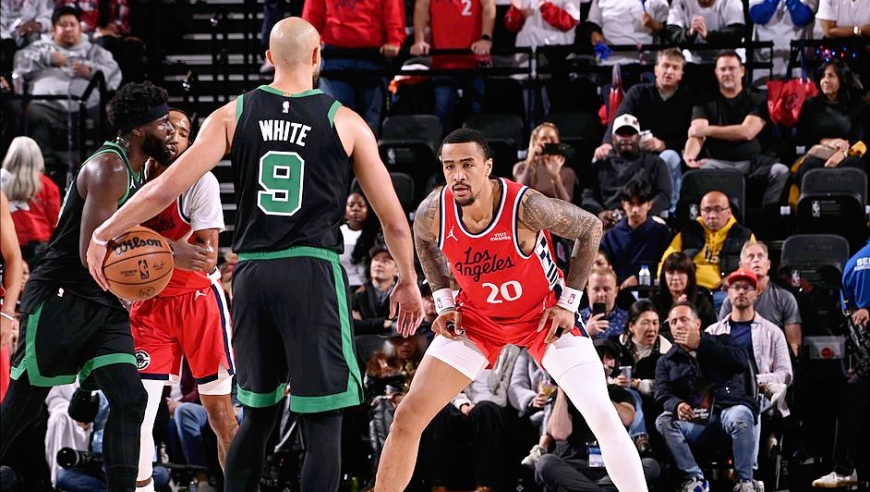 祖巴茨复出=快船崩盘！6连胜被终结的真相，全是人情世故惹的祸