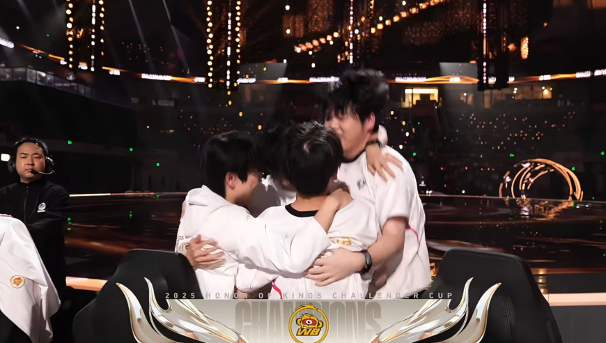 历史首次，5:0决赛捧杯，WB队史第三冠，暖阳FMVP实至名归