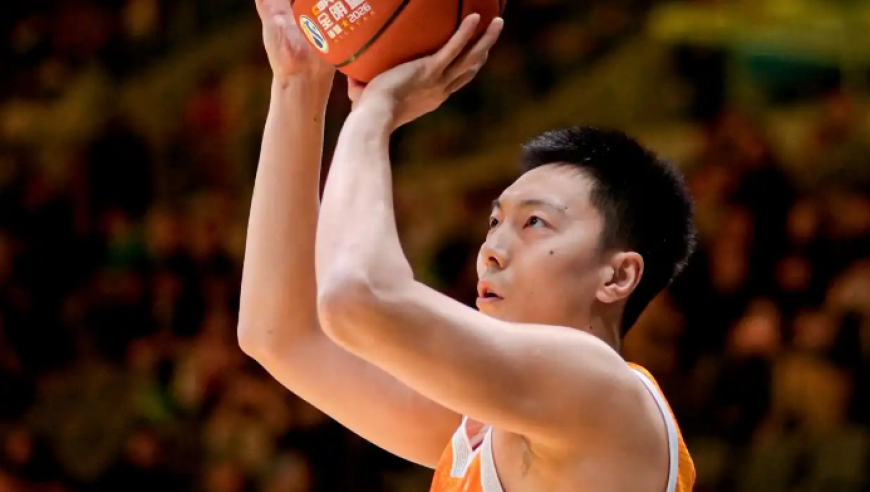 CBA三分大赛：胡明轩22分+加赛13-4大胜于米提 第2次夺三分王