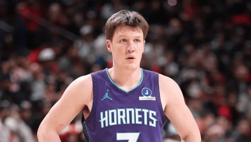 弗拉格最佳新秀基本没戏了？超级新秀59场209记三分这怎么追