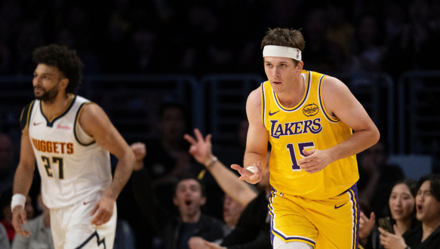 里夫斯vs掘金32分集锦：狂轰全场最高分 末节神奇1+2回合拯救湖人