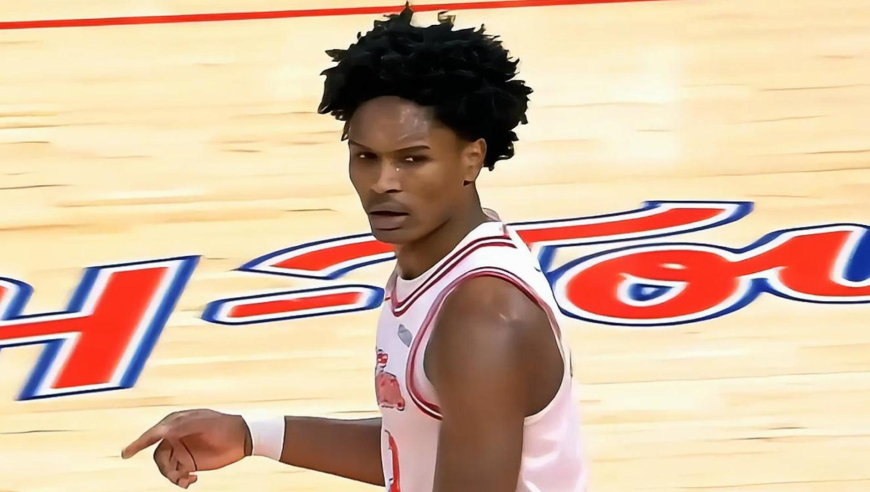 火三疯提前到来！杜兰特无得分 火箭依然轰14-4领先鹈鹕到两位数