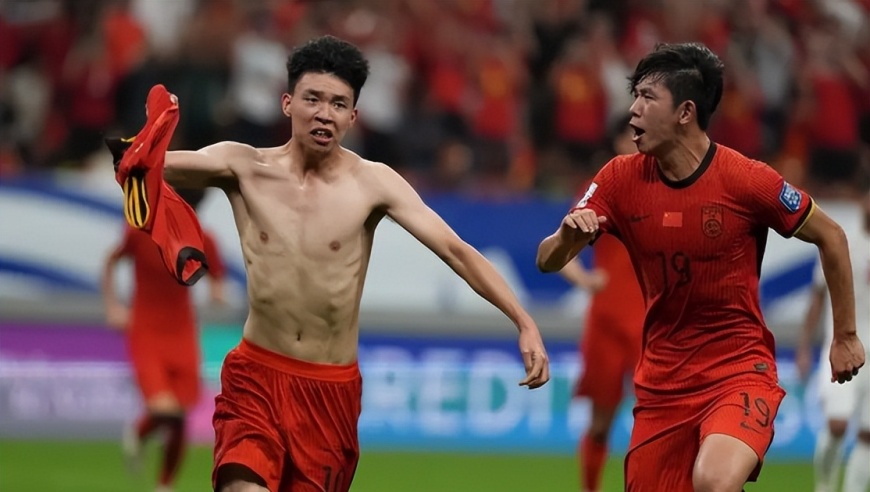 新国足年内重组无望，邵佳一要大换血弃用4大老将，3大新星或成中流砥柱