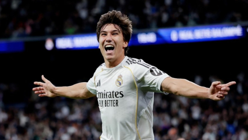 7万人鼓掌！皇马21岁小将封神战：完美戴帽 佛爷亲自祝贺