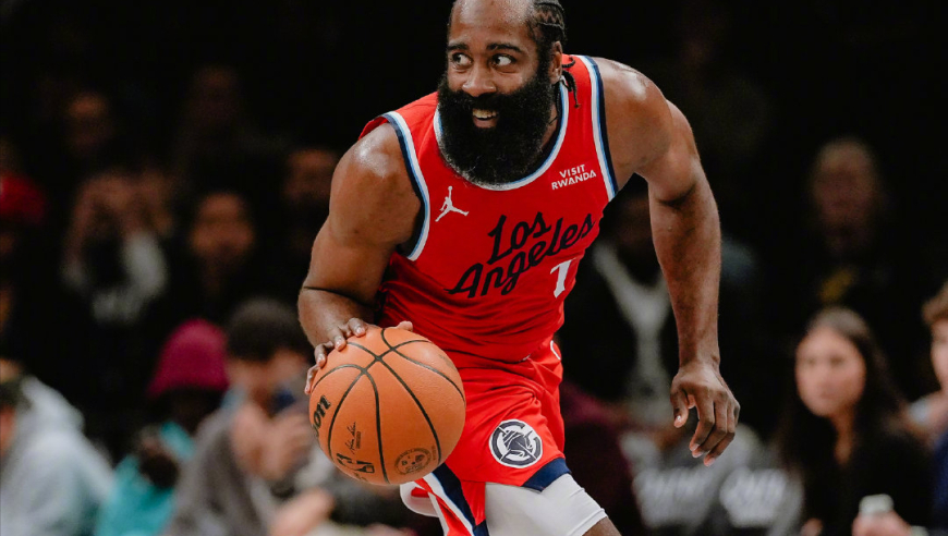 19分大逆转！快船11战9胜获4大喜讯：小卡破纪录+奇兵25分救赎哈登