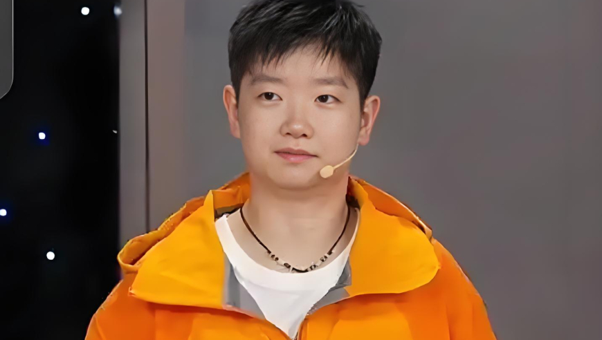 孙颖莎力量感惊人，千万别被她可爱外表骗了