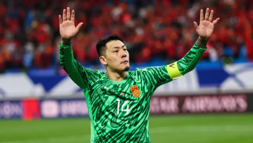 王大雷称自己就是国足历史最佳门将，表示不想踢门将这一位置了，也不想被人记住