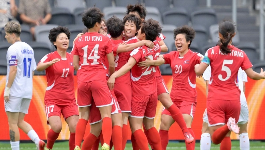 3-0完胜！2-0爆冷！女足亚洲杯形势逆转：朝鲜升第一，中国队卫冕悬了