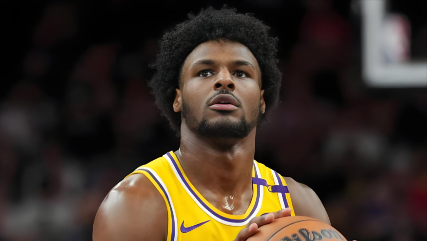 老爹休战他获机会！布朗尼12+6集锦 血帽后追身三分全场欢呼