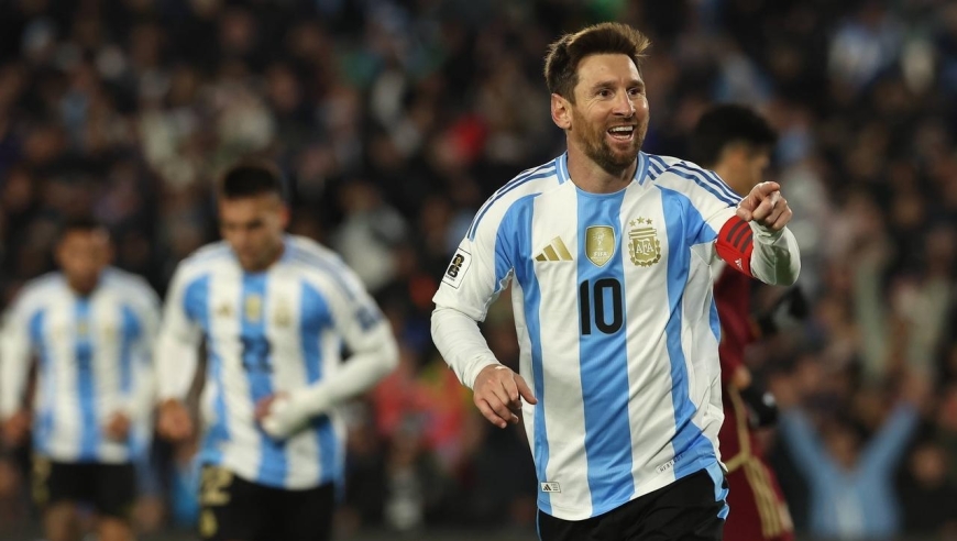 38岁梅西获评8.1分：1传1射，率阿根廷3连胜，现场视角，太牛了