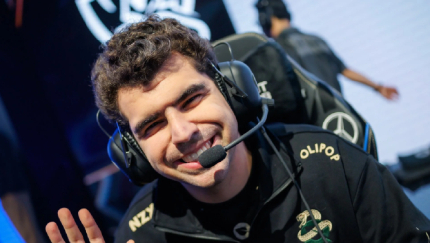 欧洲第一上单公开表示，自己觉得最强上单是Theshy，操作毫无瑕疵