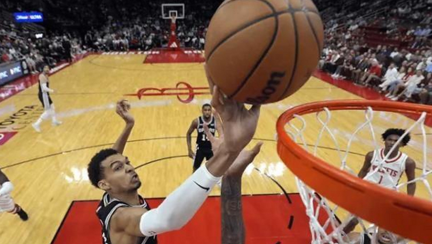 吃火锅吗？快进禁区，我请你吃！NBA精彩盖帽全收录！