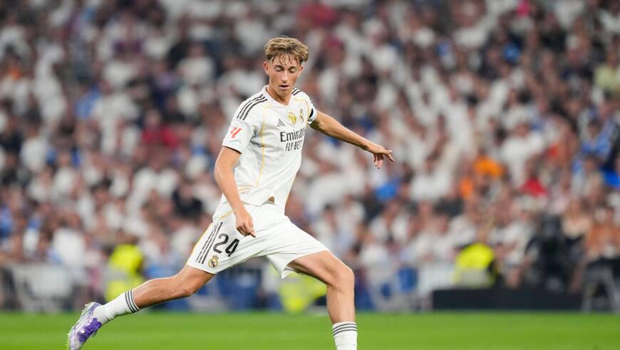 锐评丨不是中国球迷太玻璃心，皇马需要正视赫伊森事件