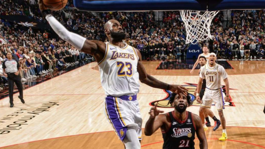 拿5500万顶薪，已缺席16场比赛！从老大到边缘人，也许不需要你了