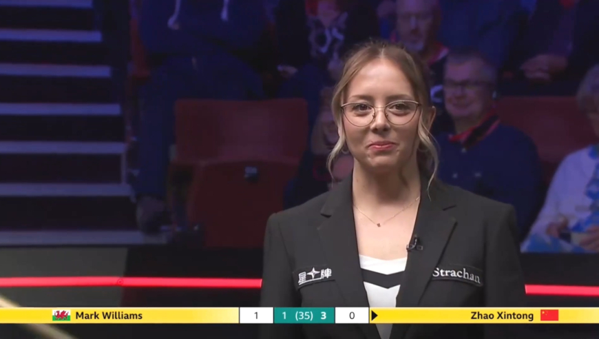 年终回顾：裁判波娃：你报哪颗球？马叔：粉球，裁判：你确定？