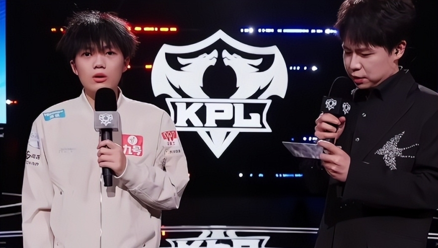 狼队击败TTG，清清1级霸气单杀，坦言：打老东家，心里五味杂陈