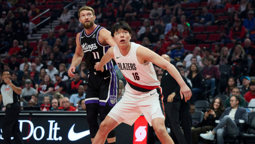 NBA季前赛：杨瀚森16+4+3帽单节5中5轰14分 开拓者罚球准绝杀国王