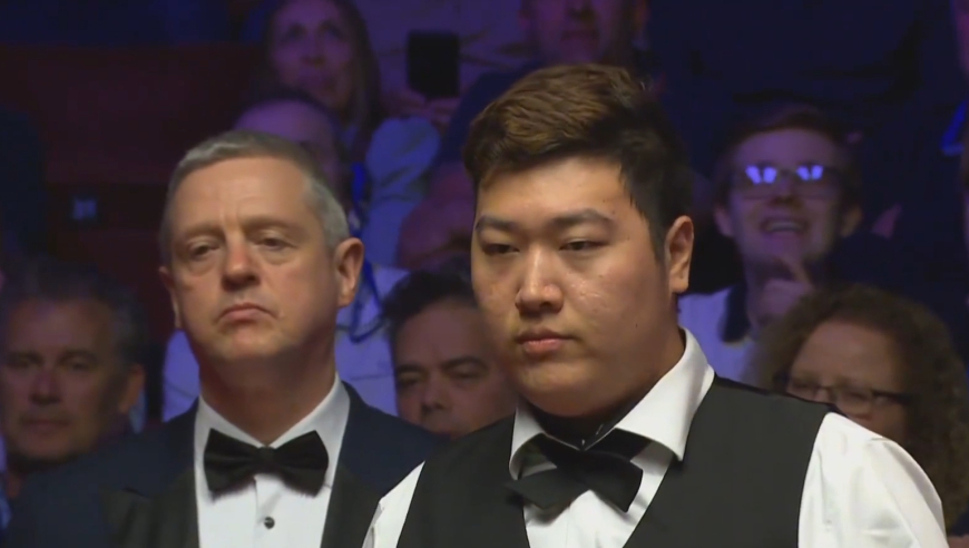 体坛记忆｜斯诺克经典膀胱局，颜丙涛塞尔比极限拉扯，黑球成终极判官