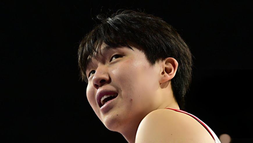 险成救世主！杨瀚森vs南湾湖人集锦：连轰两记三分砍21+9+3+3封盖