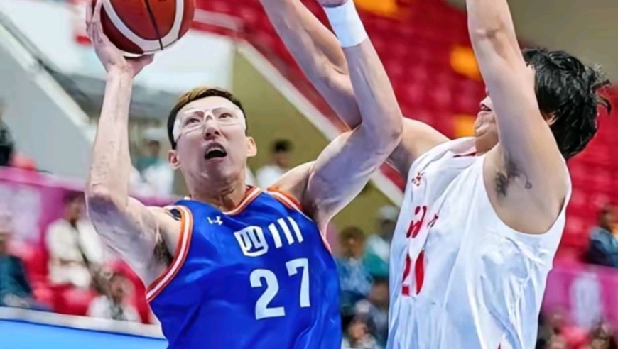 周琦拿钱是真办事，两战狂轰52分28板，六百万薪水真不白拿