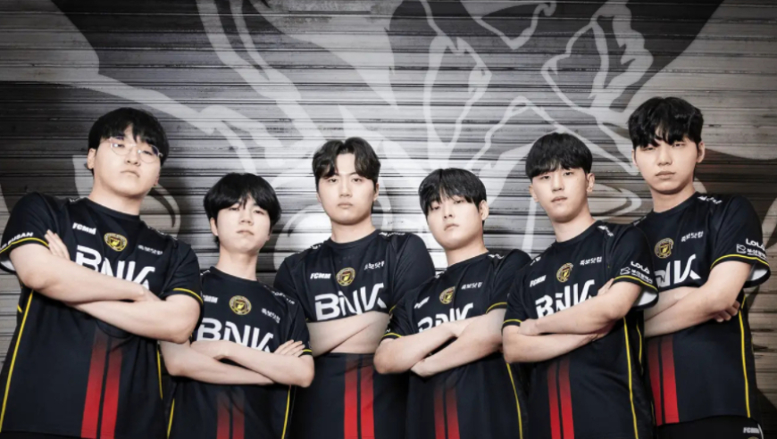 又一位LOL选手被处罚，比赛中暂停蹲坑，赛后被罚300万