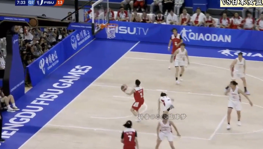体坛记忆｜日本队以为可以逆转大笑庆祝，谁料女篮神射手一剑封喉