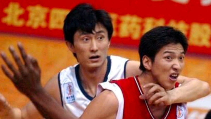 少年时期不被体校重视，杜锋只能无奈走起了后门！