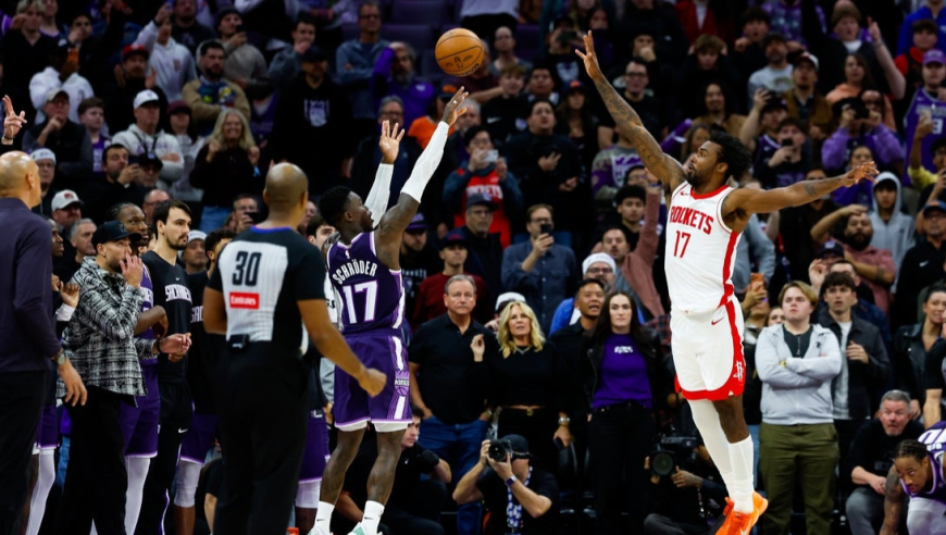 22日十佳球：文班遭乔治隔扣成背景板 施罗德三分准绝杀定胜局