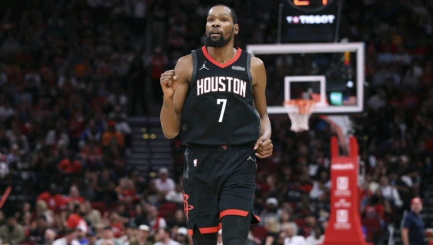 攻防流畅！杜兰特率队打出三节疯模式 第三节一度领先步行者27分