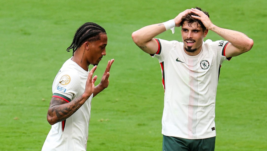 切尔西2-0进世俱杯决赛！新援两粒世界波拒绝庆祝，看呆蓝军队友